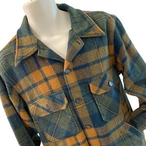 Woolrich WOOL Shacket Shirt Jacket Vintage 60s Plaid Flannel Size 46 Green Gold